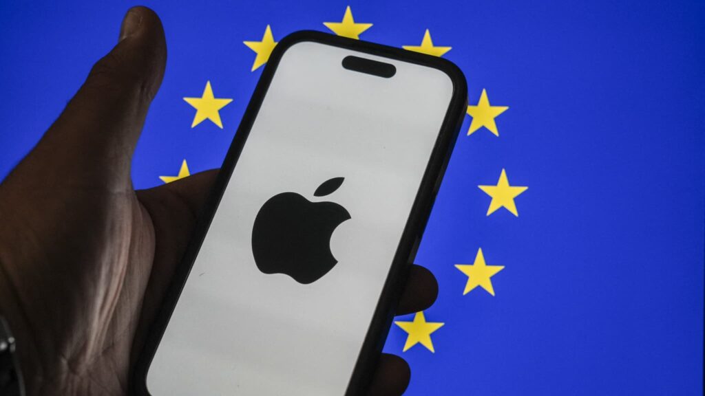 Fonctions retardées ou limitées en Europe : le numéro d'équilibriste d'Apple entre innovation et interopérabilité place l'utilisateur au cœur de son affrontement avec l'UE