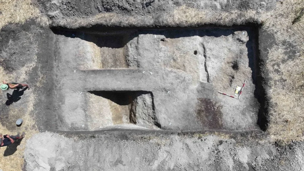 Sanctuaire de Chleby : Comment un Village Tchèque Cache un Observatoire Vieux de 6 500 Ans